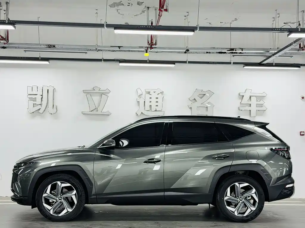 Hyundai Tucson 2021 L 1.5T DCT LUX Luxury