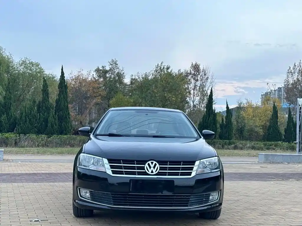 Volkswagen Lavida — миниатюра 2