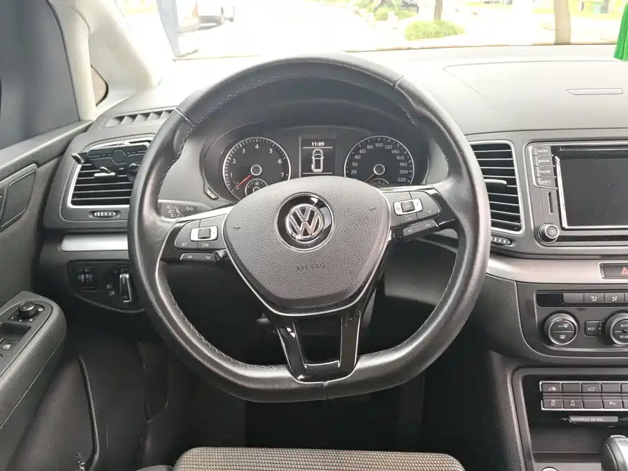 Volkswagen Sharan — миниатюра 15