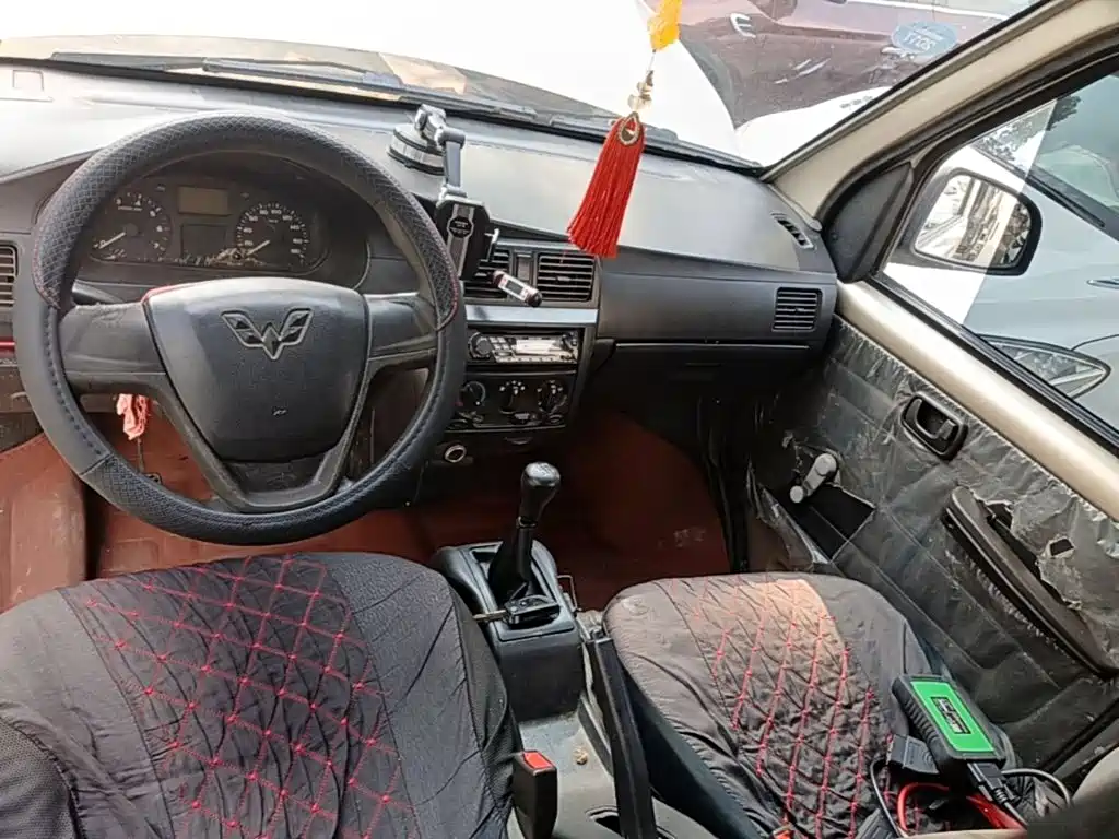 Wuling Rongguang — миниатюра 10