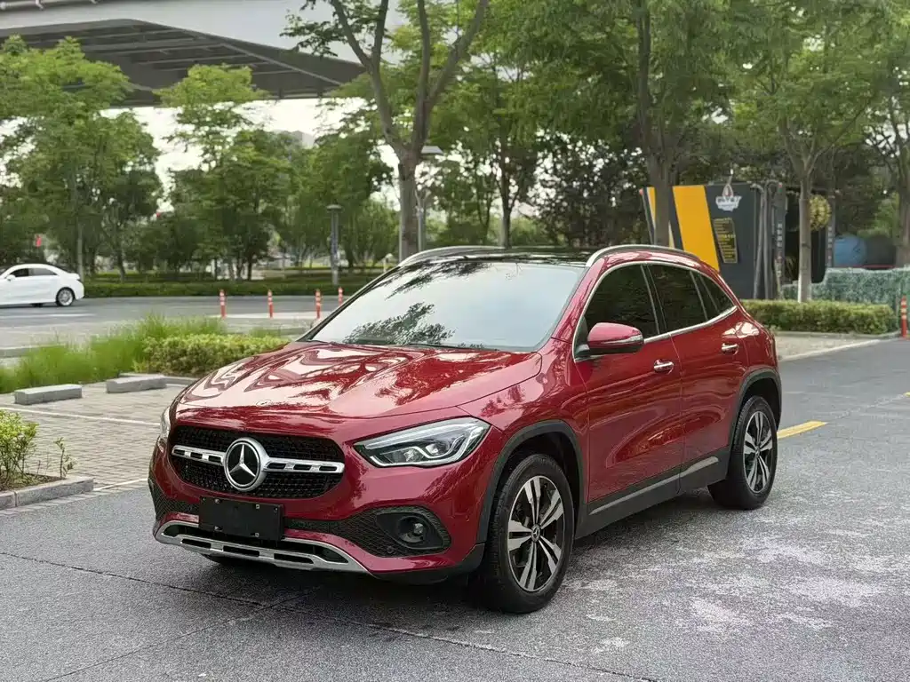 Mercedes-Benz GLA