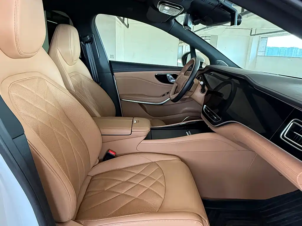 RISING AUTO FEIFAN R7