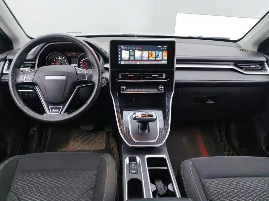 Haval M6 — миниатюра 12