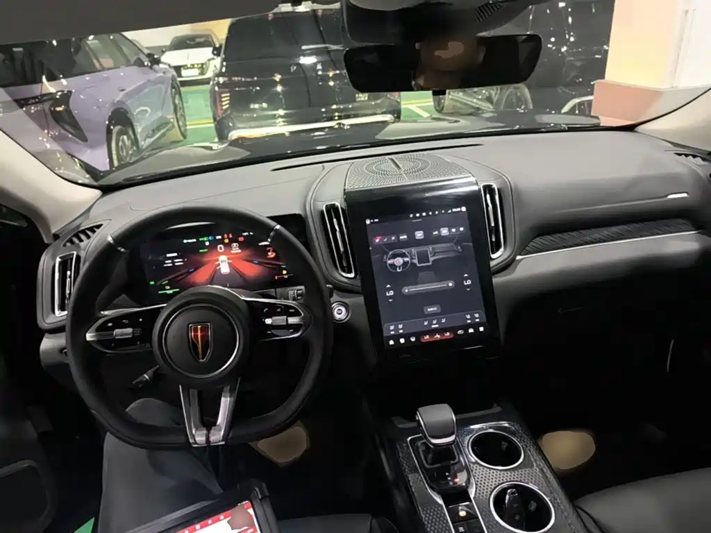 Hongqi Hongqi HS3 PHEV — миниатюра 10