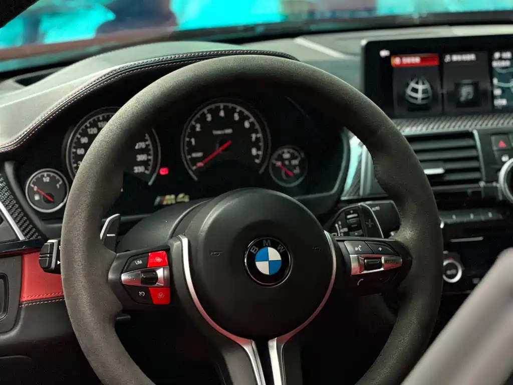BMW M4 2018 M4