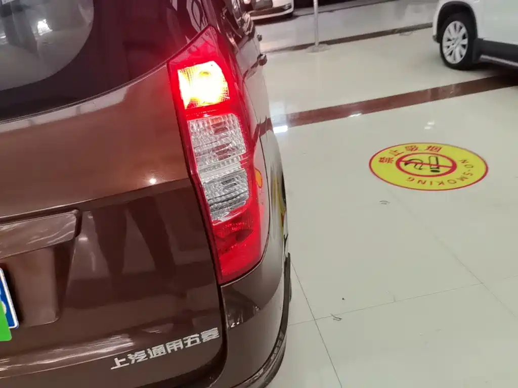 Wuling Hongguang — миниатюра 8