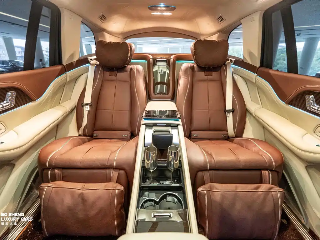 Mercedes-Benz GLS — миниатюра 12