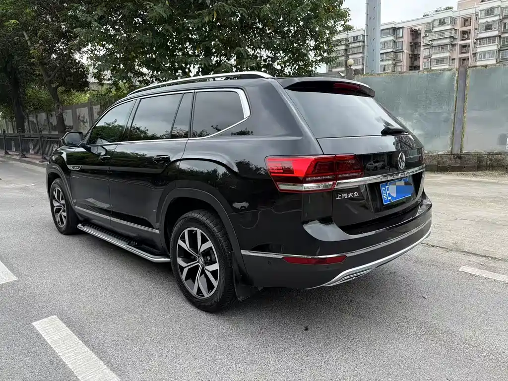 Volkswagen Teramont — миниатюра 4