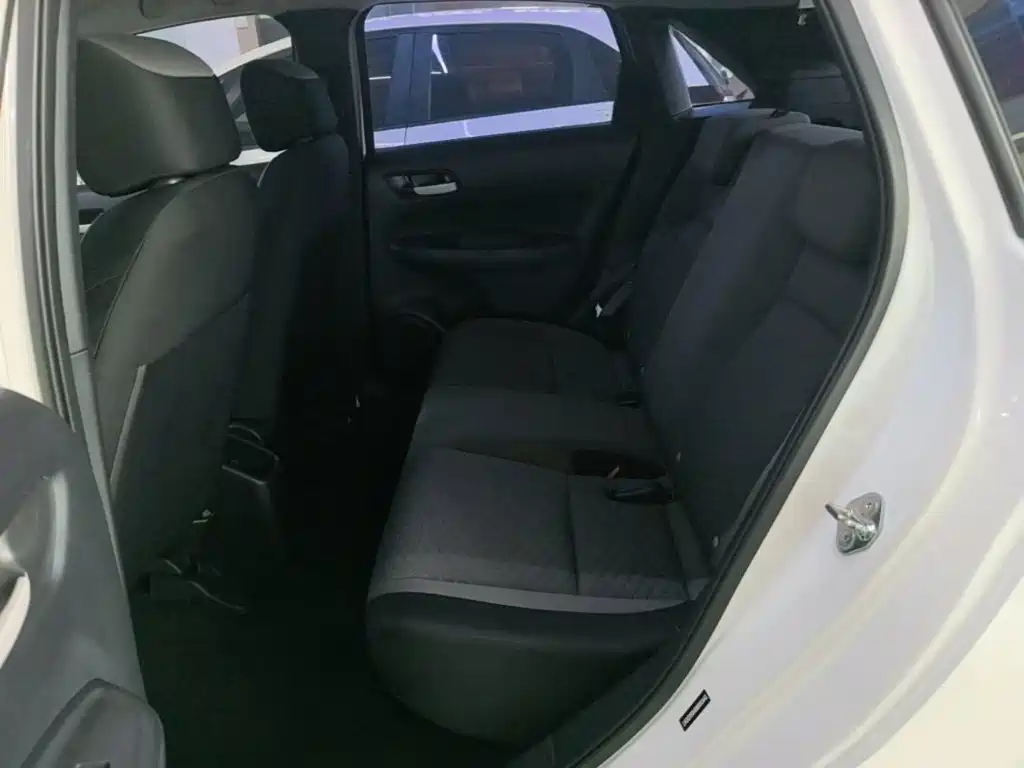 Honda Fit — миниатюра 17