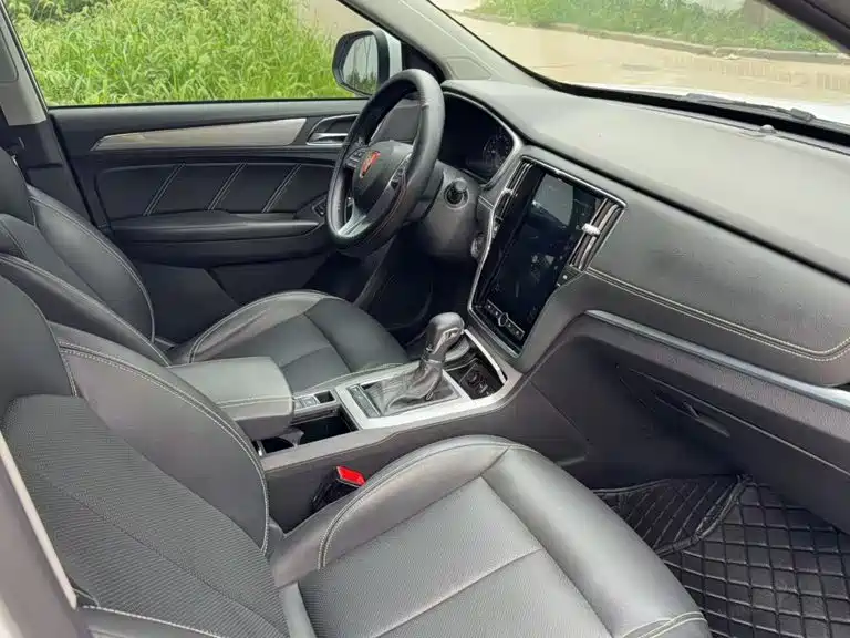 Roewe RX5 — миниатюра 4