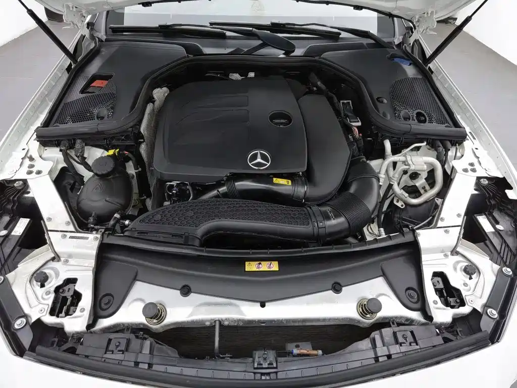 Mercedes-Benz CLS — миниатюра 6