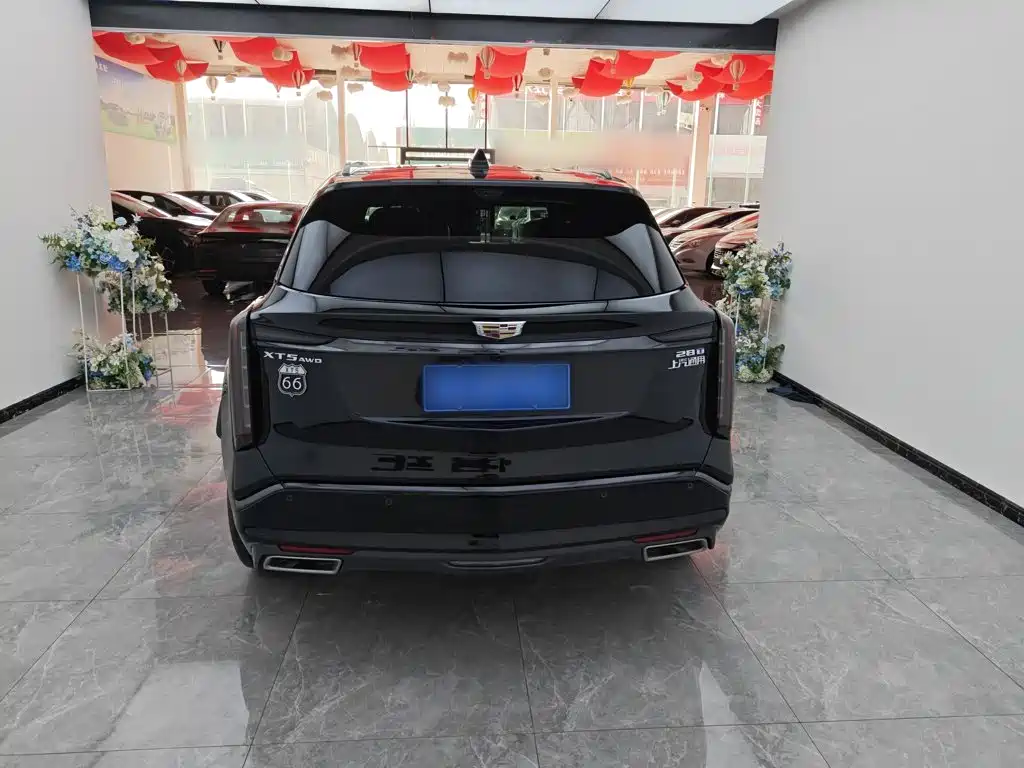 Cadillac XT5 — миниатюра 8