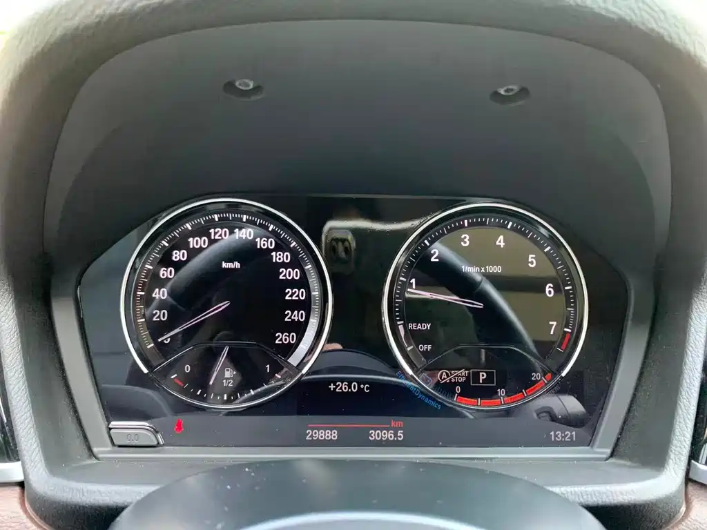 BMW X2 — миниатюра 10