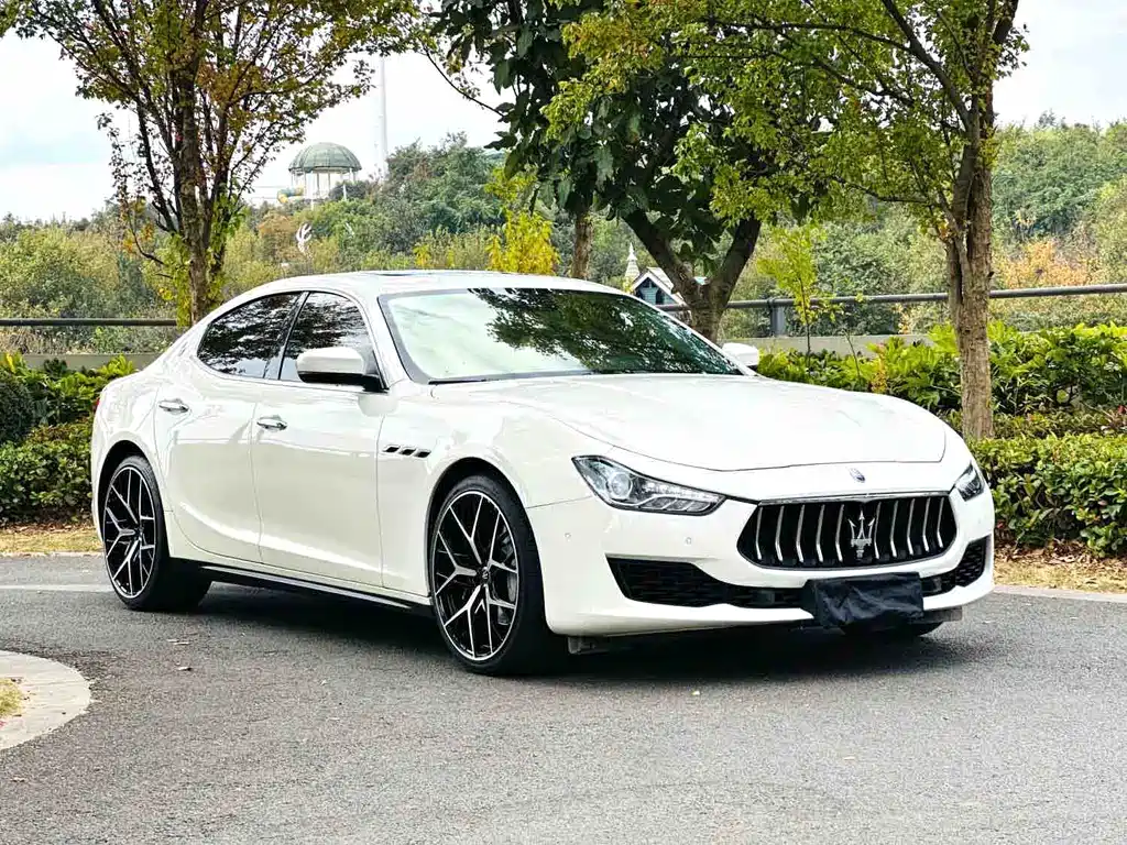 Maserati Ghibli — миниатюра 3