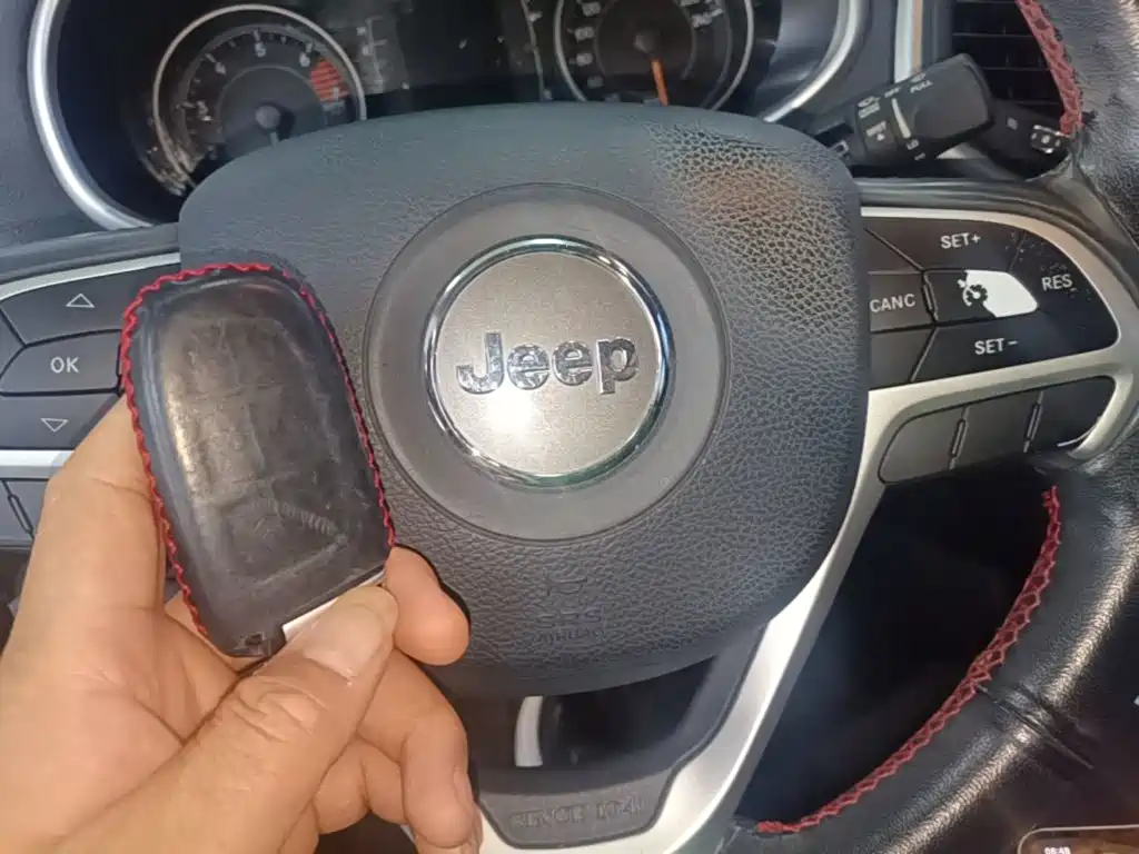 Jeep Cherokee — миниатюра 17