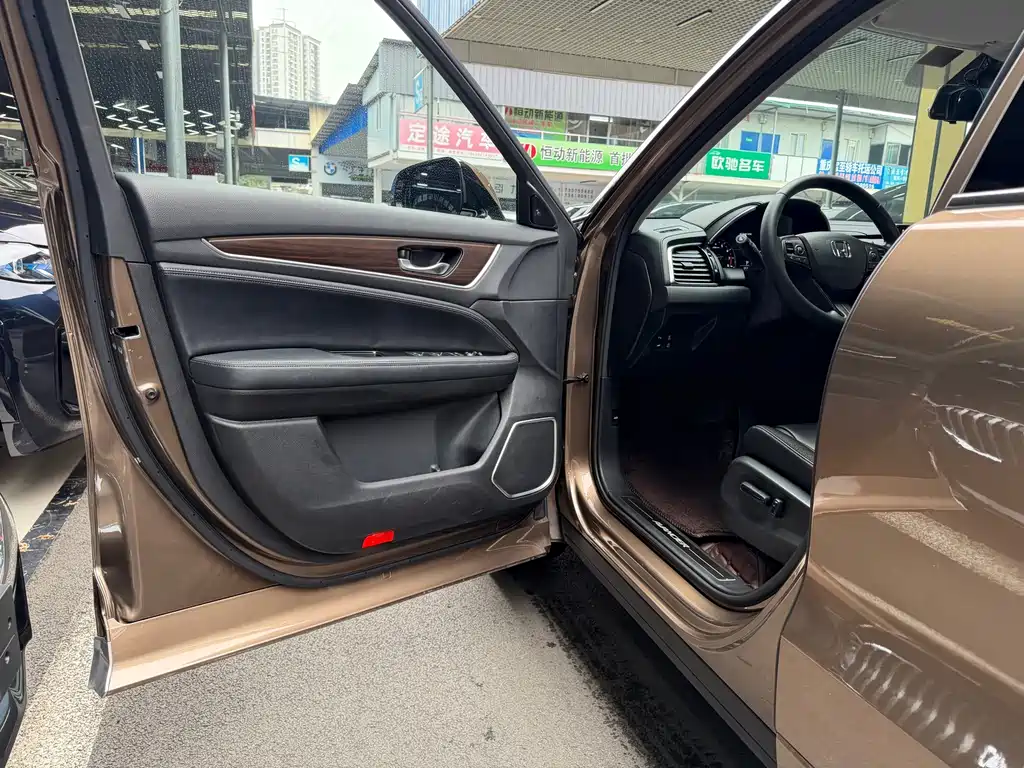 Honda Avancier — миниатюра 10