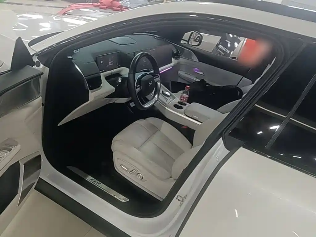 XPeng G9 — миниатюра 16