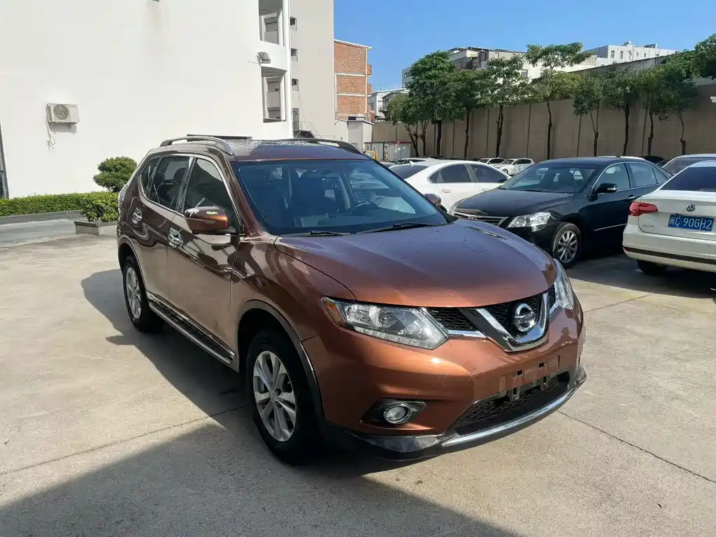 Nissan X-Trail — миниатюра 3