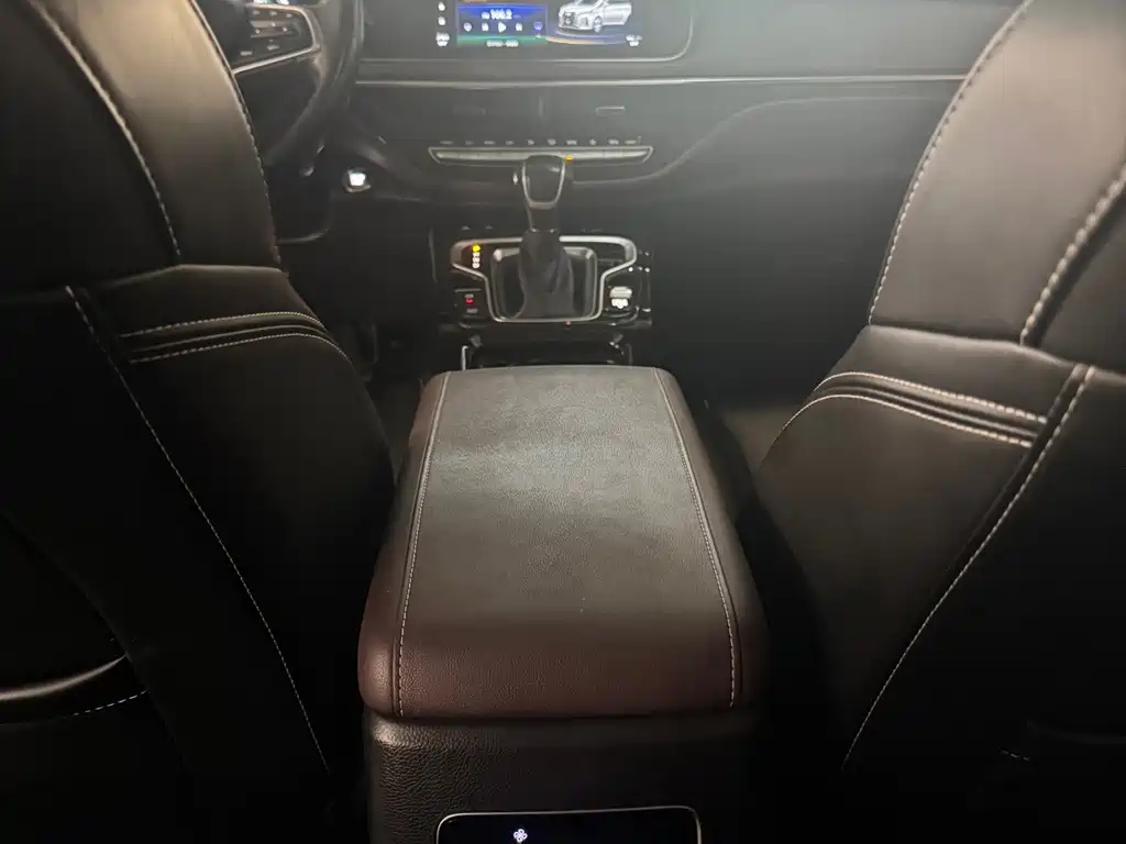 GAC Motor Trumpchi M6 — миниатюра 10