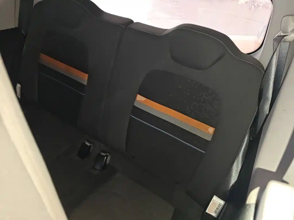 Wuling MINIEV — миниатюра 17