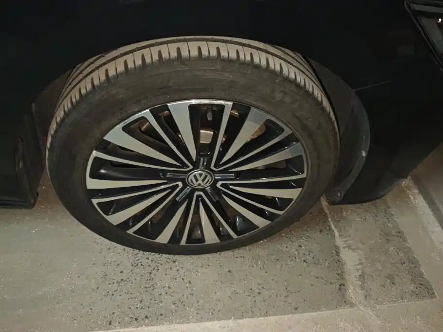 Volkswagen Passat — миниатюра 6