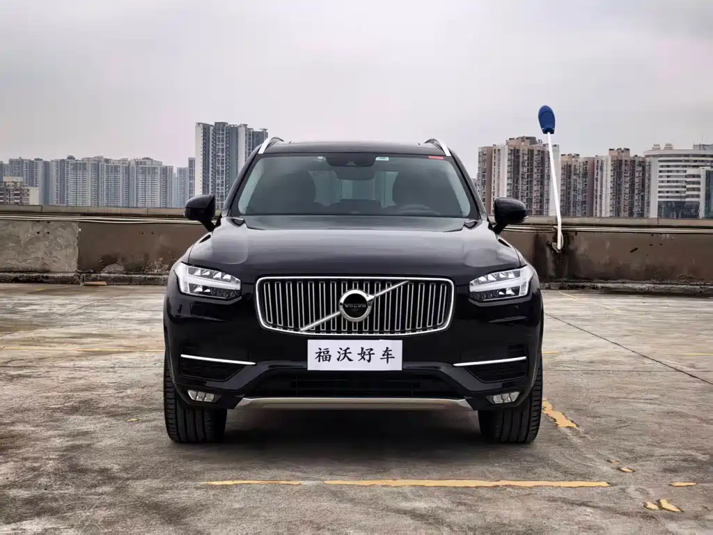 Volvo XC90 — миниатюра 2