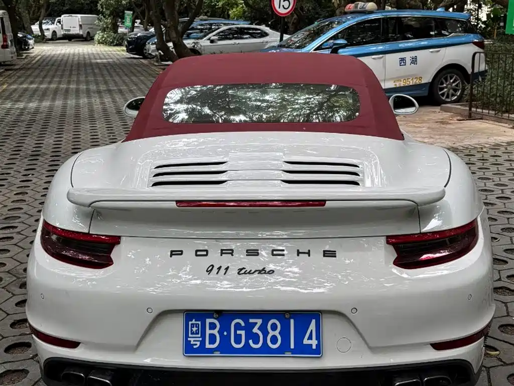 Porsche 911 2014 Turbo S Cabriolet 3.8T