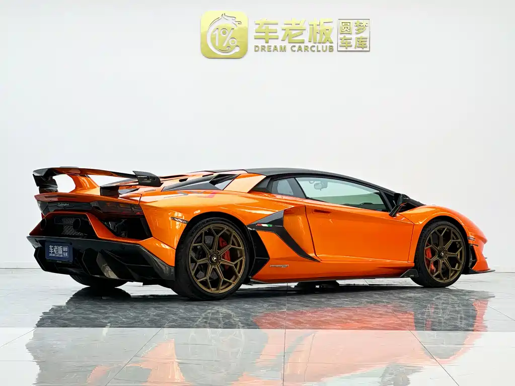 Lamborghini Aventador 2011 LP 700-4