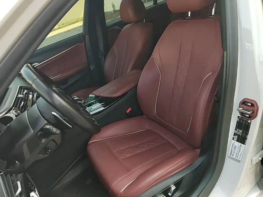 BMW 5 Series — миниатюра 15