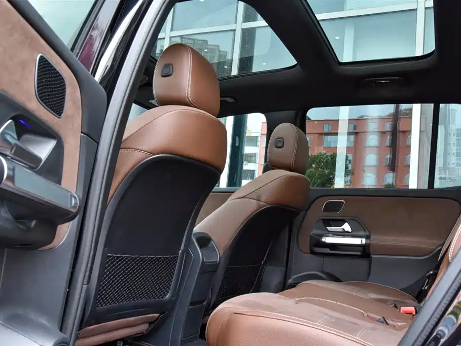 Mercedes-Benz GLB AMG — миниатюра 14