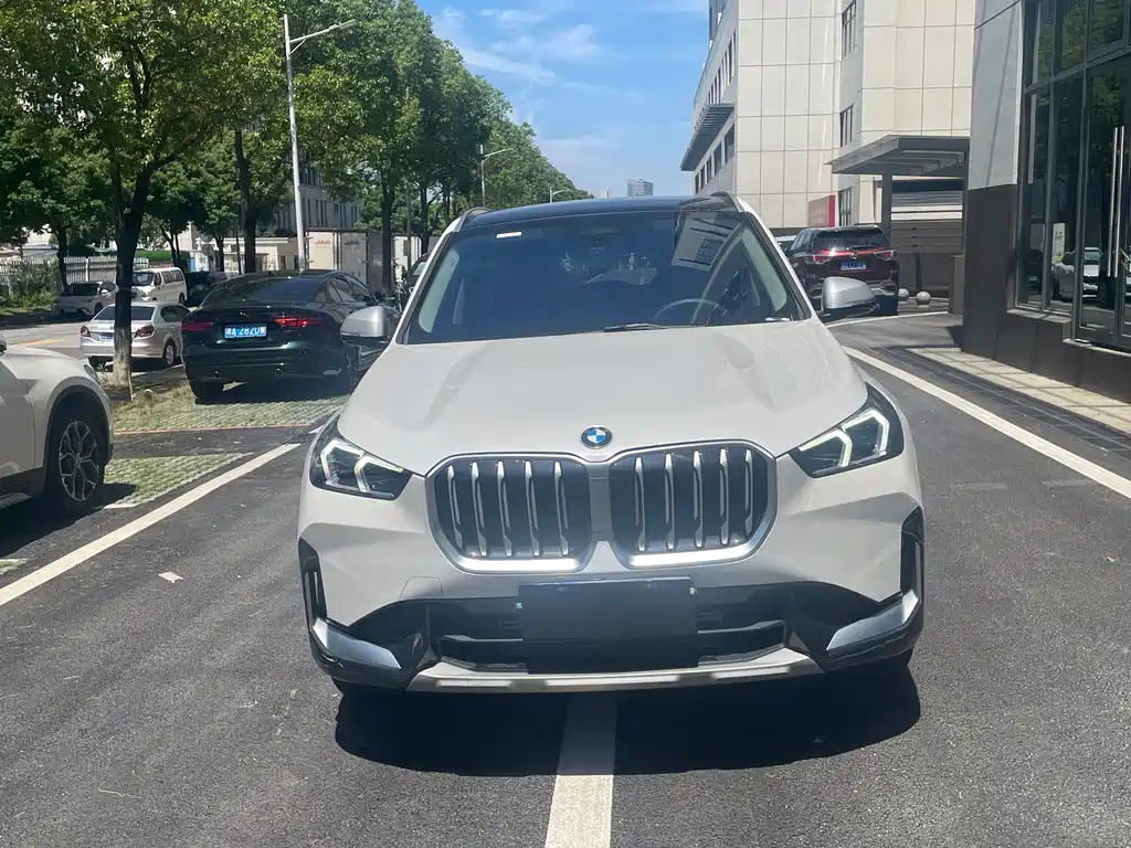 BMW X1 2023 sDrive20Li X