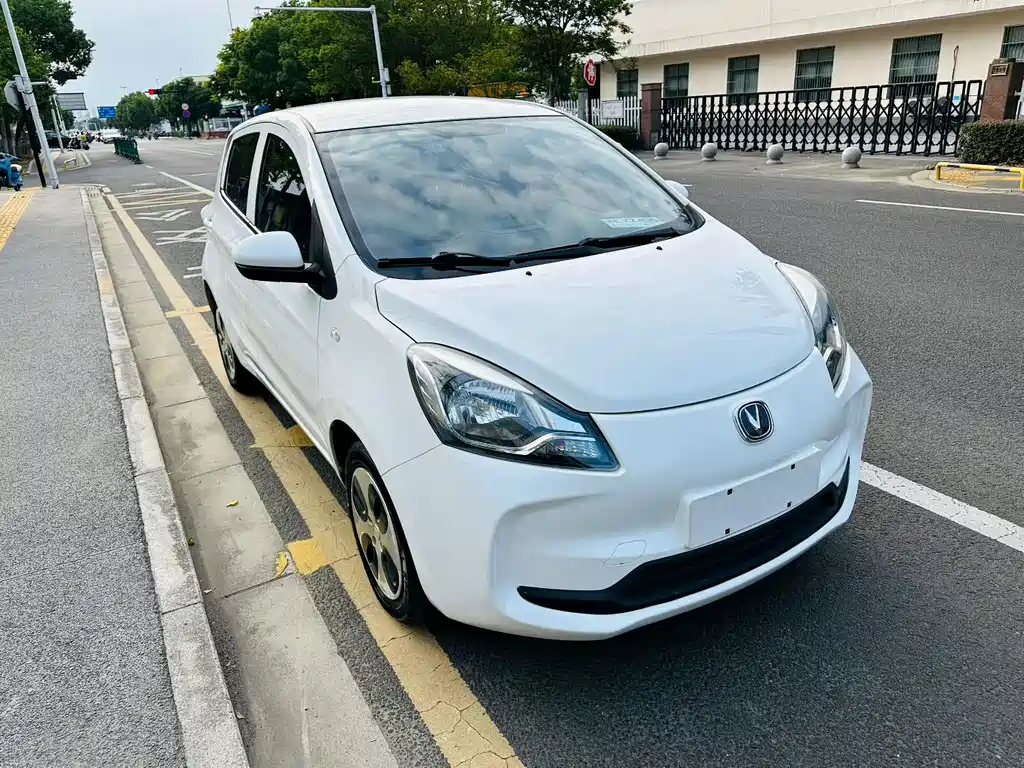 Changan Benben E-Star — миниатюра 3
