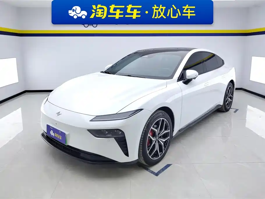 Dongfeng eπ007