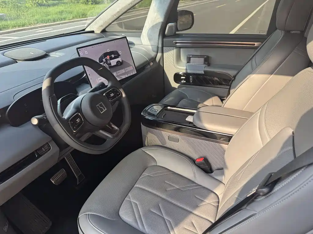 Zeekr Mix 2025 Smart Drive