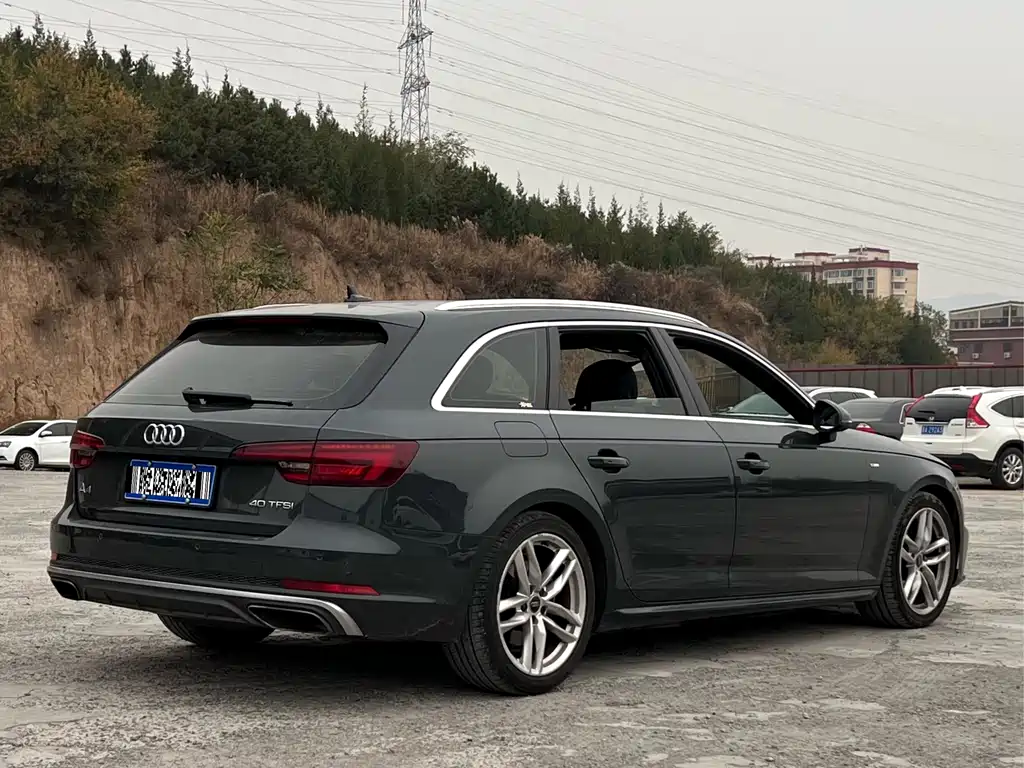 Audi A4 (Import) — миниатюра 4