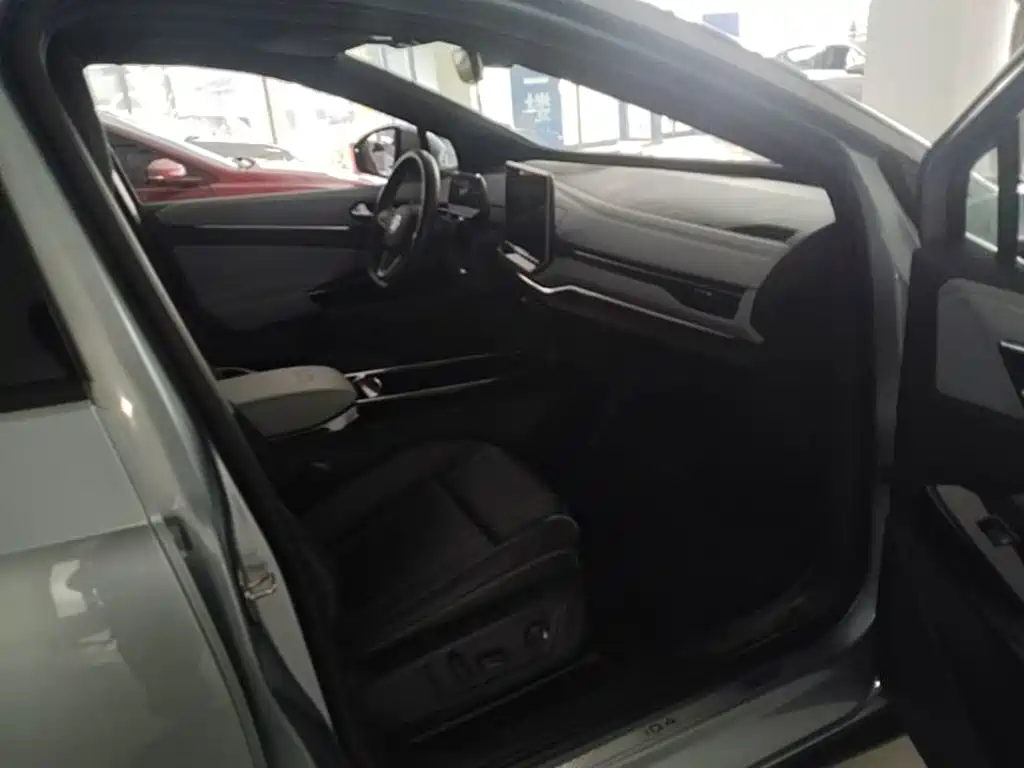 Volkswagen ID.4 X — миниатюра 9