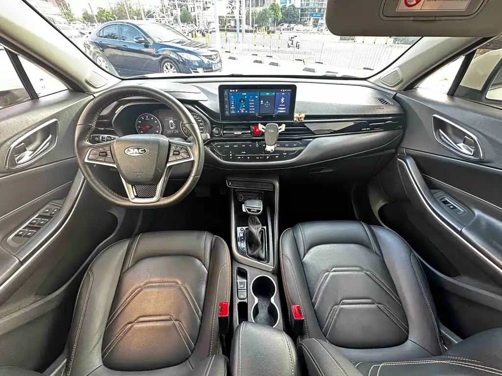JAC Refine S4 — миниатюра 6