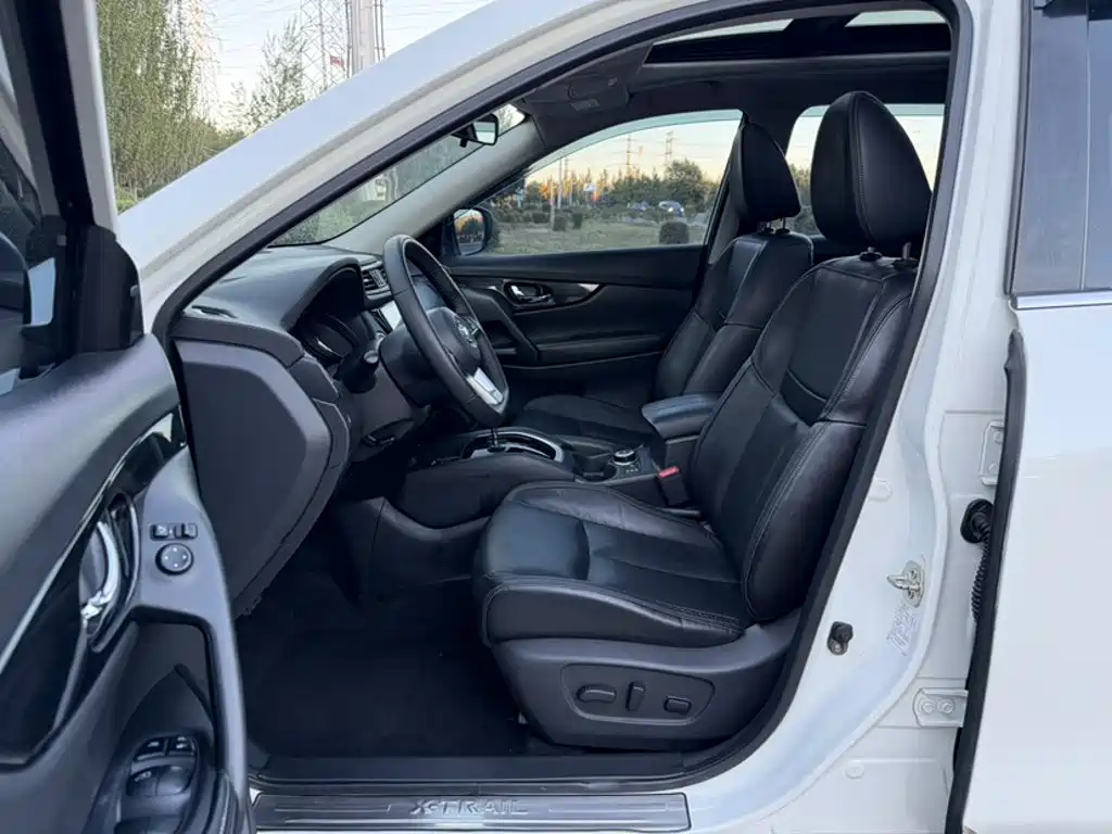 Nissan X-Trail — миниатюра 8
