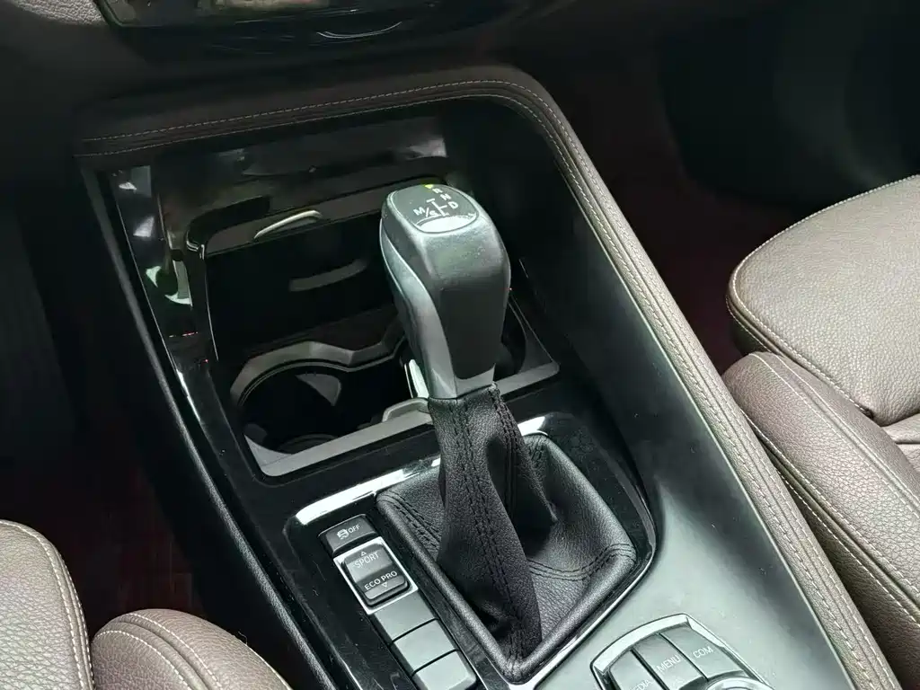 BMW X1 — миниатюра 5