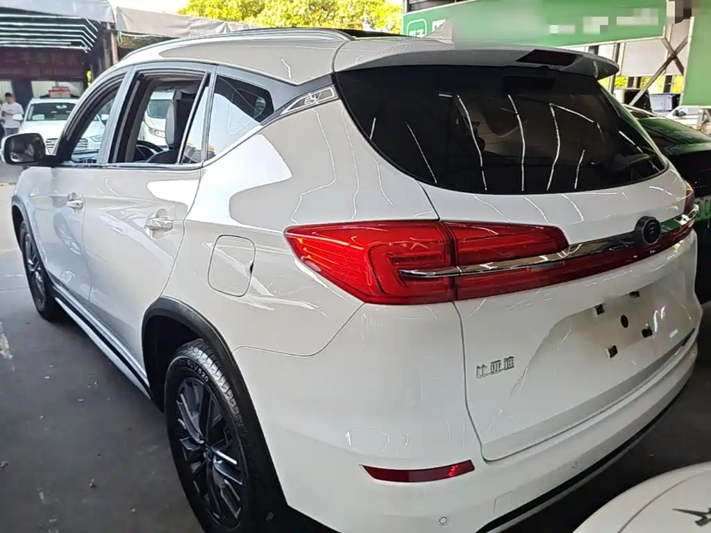 BYD New Energy — миниатюра 5
