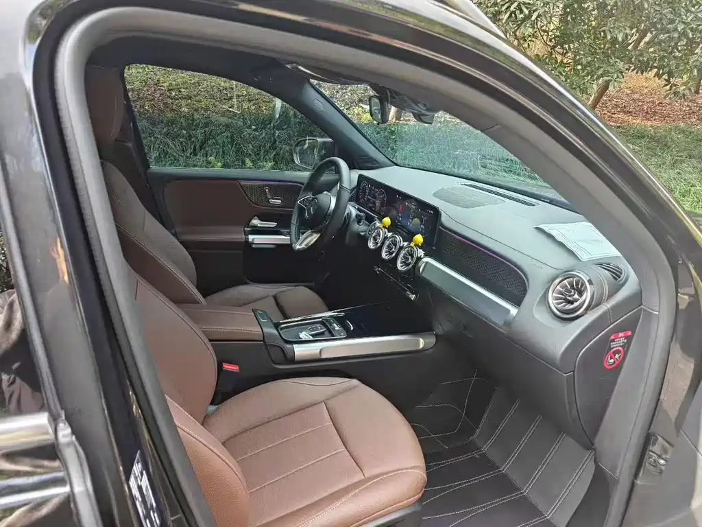 Mercedes-Benz GLB 2025 GLB 220 Fashion