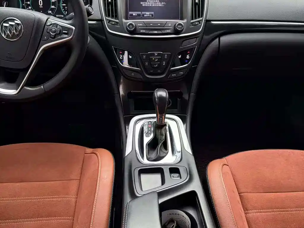 Buick Regal — миниатюра 9