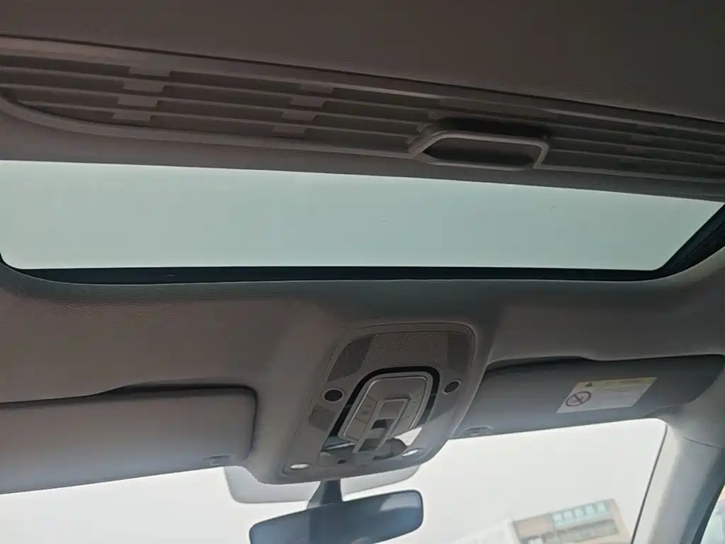 Audi A4L — миниатюра 18