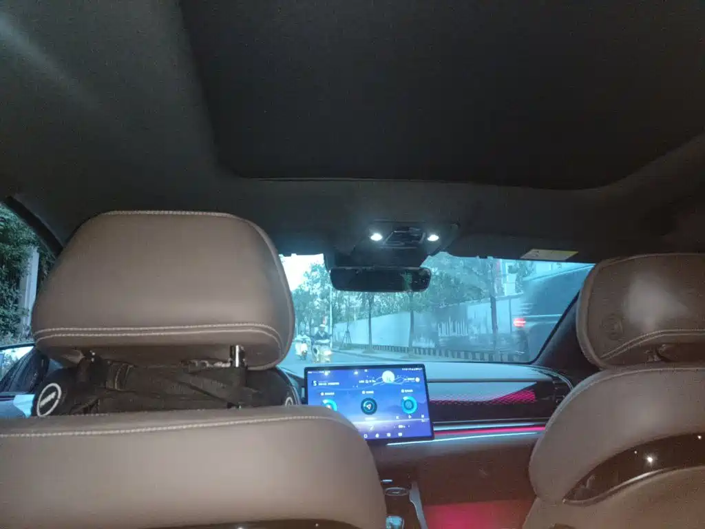 BYD Han — миниатюра 14