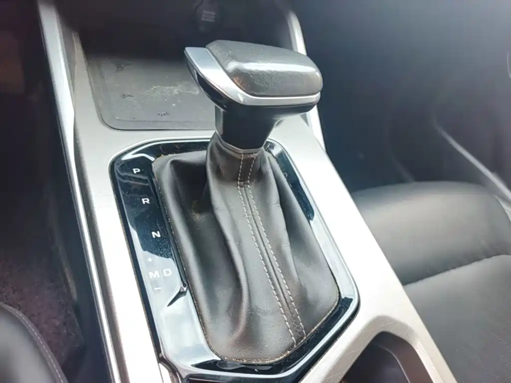 Geely Emgrand — миниатюра 14