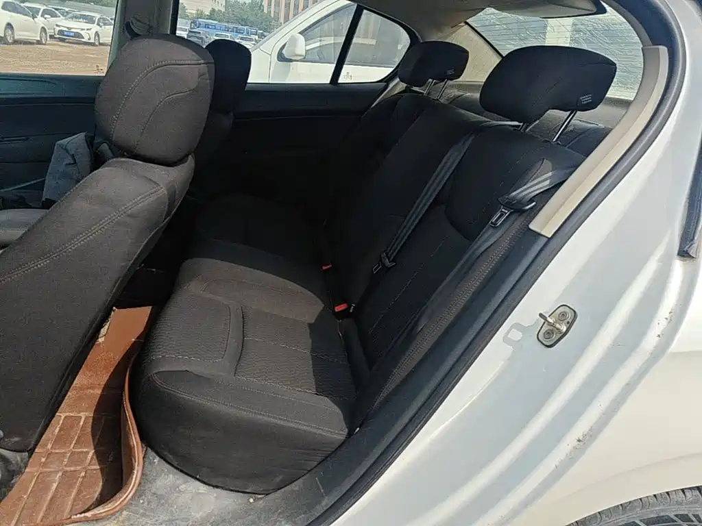 Peugeot 308 — миниатюра 22