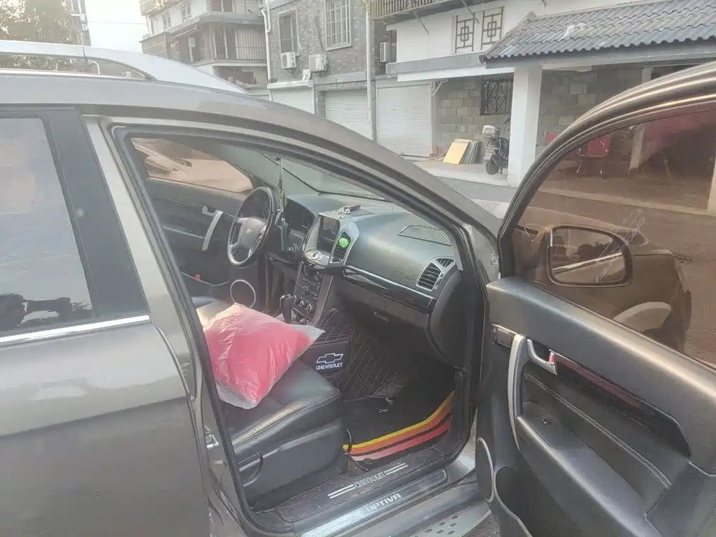 Chevrolet Captiva — миниатюра 20