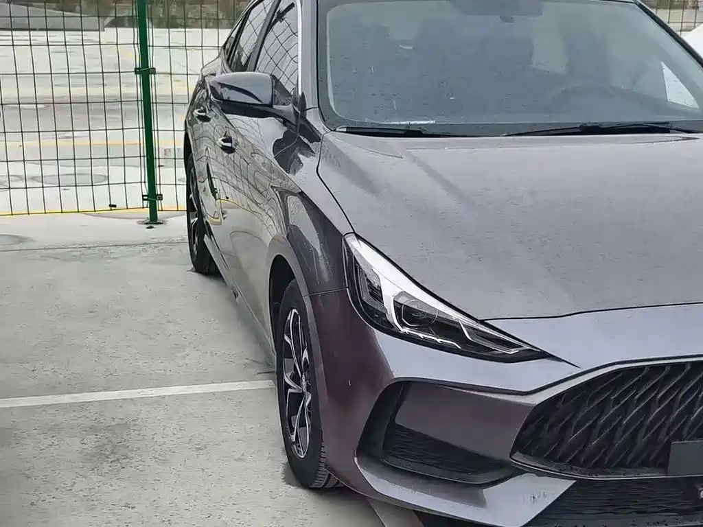 MG MG5 — миниатюра 3