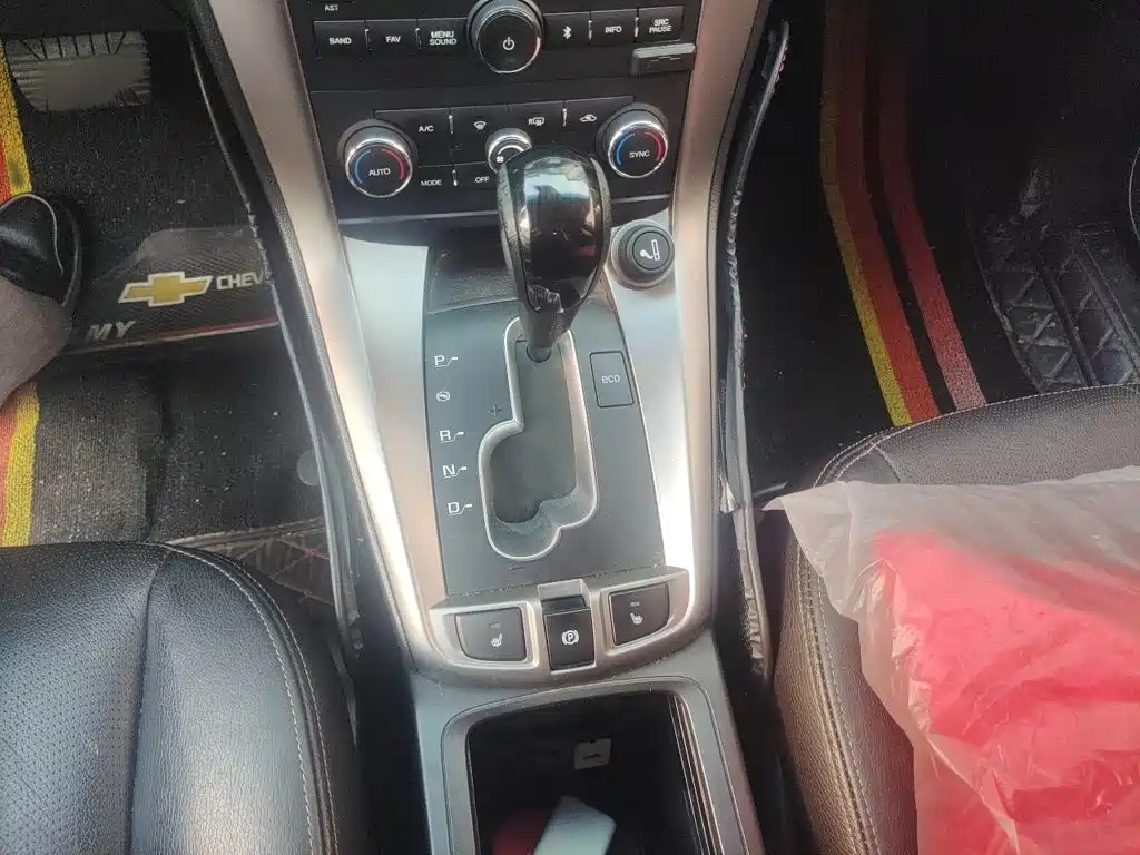 Chevrolet Captiva — миниатюра 7