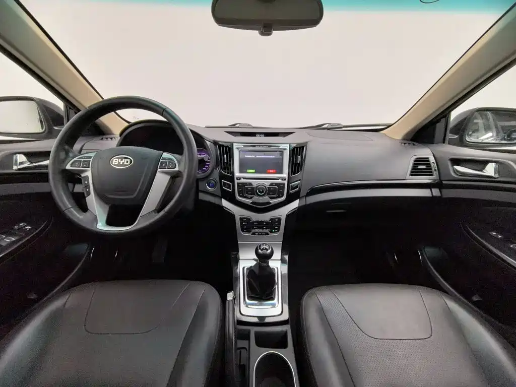 BYD Surui — миниатюра 5